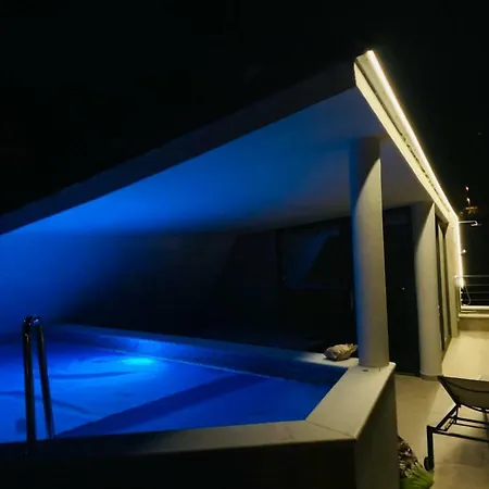 Apartments In Villa Ziza, Rooftop Swimming Pool Opatija Exterior photo